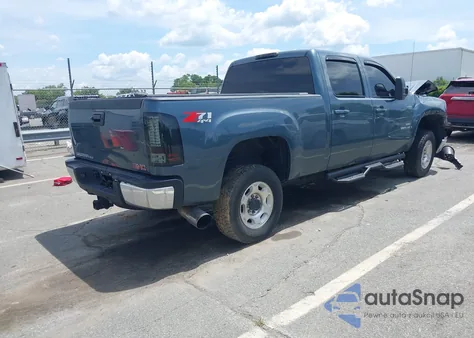 2009 GMC Sierra K2500 Slt из США, поврежденный, VIN 1GTHK636X9F183319